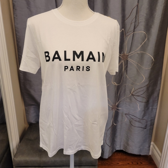 Authentic Balmain Paris shirt - Picture 7 of 15